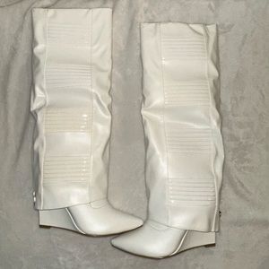 Azalea Wang White Fold Over Boots